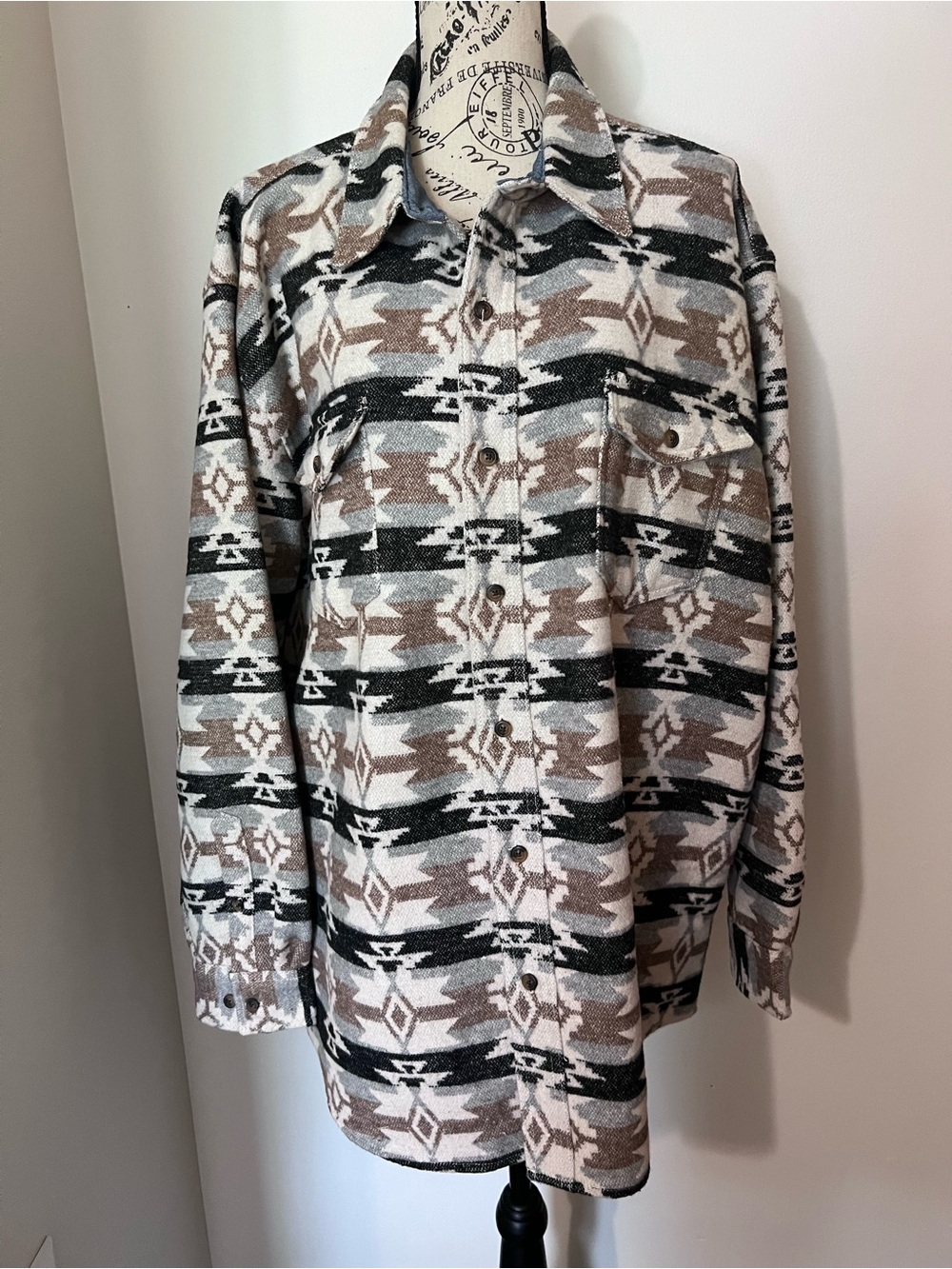 C.E. Schmidt Workwear Southwest Aztec Shacket Button Up Jacket Size 2X